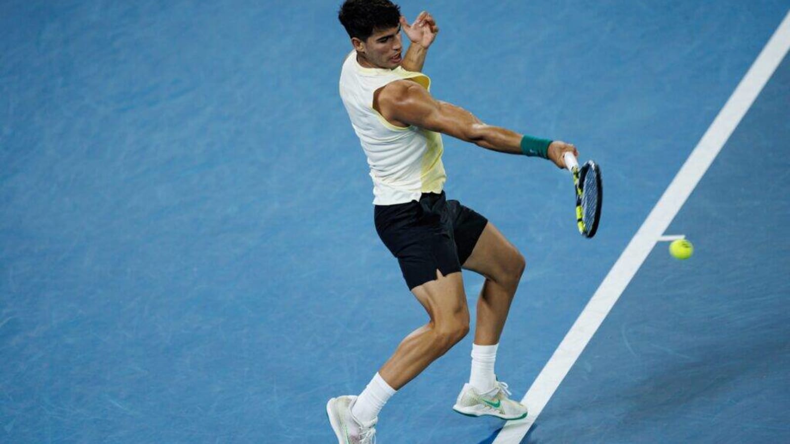 Carlos Alcaraz: Why does he struggle on indoor hard courts?
