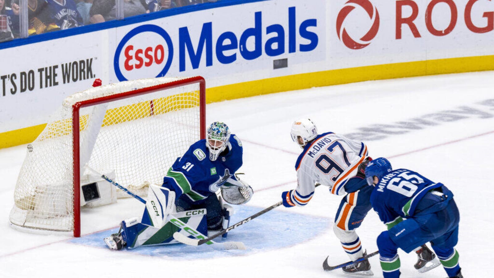 Vancouver Canucks vs Edmonton Oilers Mid-Series Review