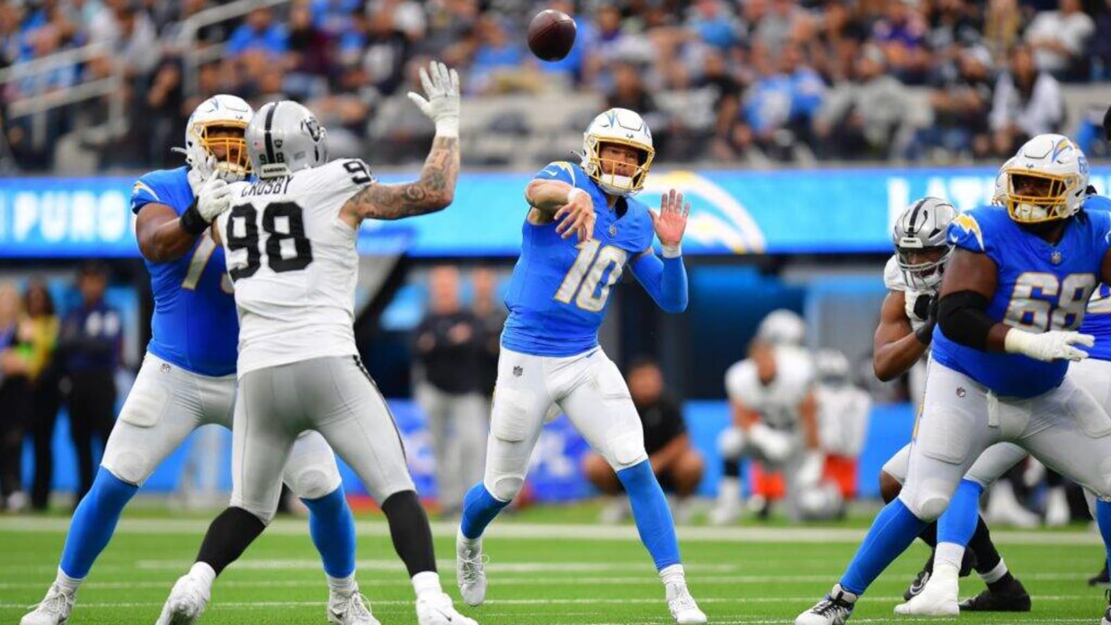 What Can The Chargers do to Replace Corey Linsley?