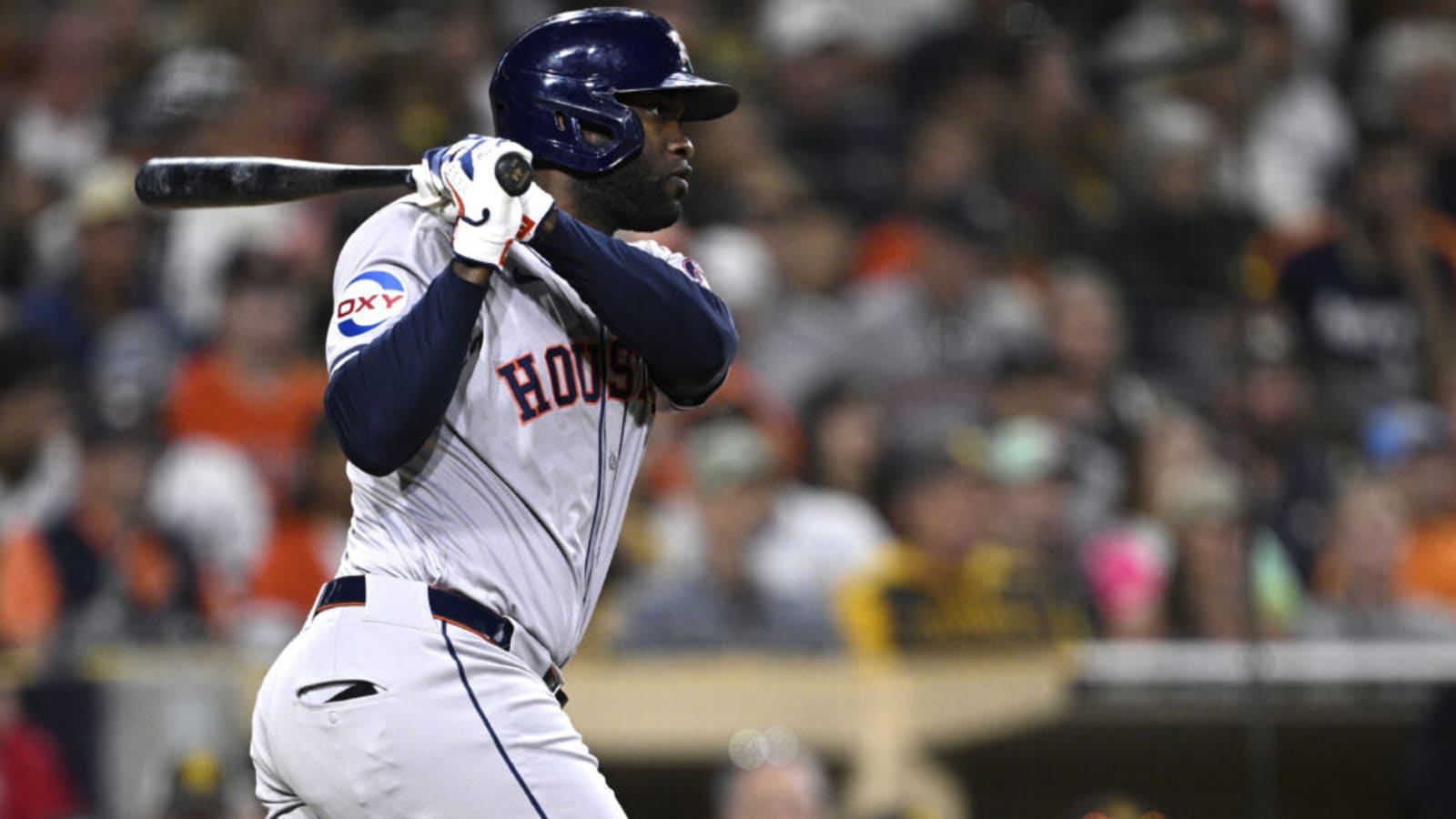 Astros slugger may have dodged serious injury scare