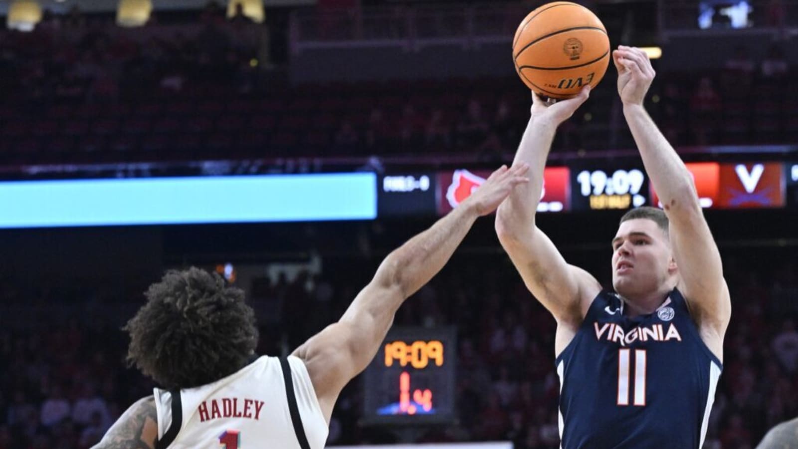 Virginia Sharpshooting Transfer Commits to Louisville
