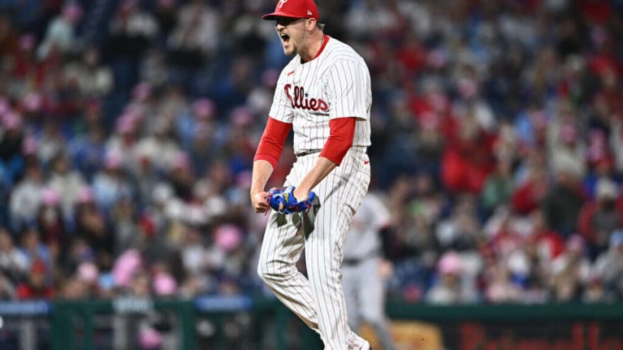 Phillies Reliever Deserves A Contract Extension