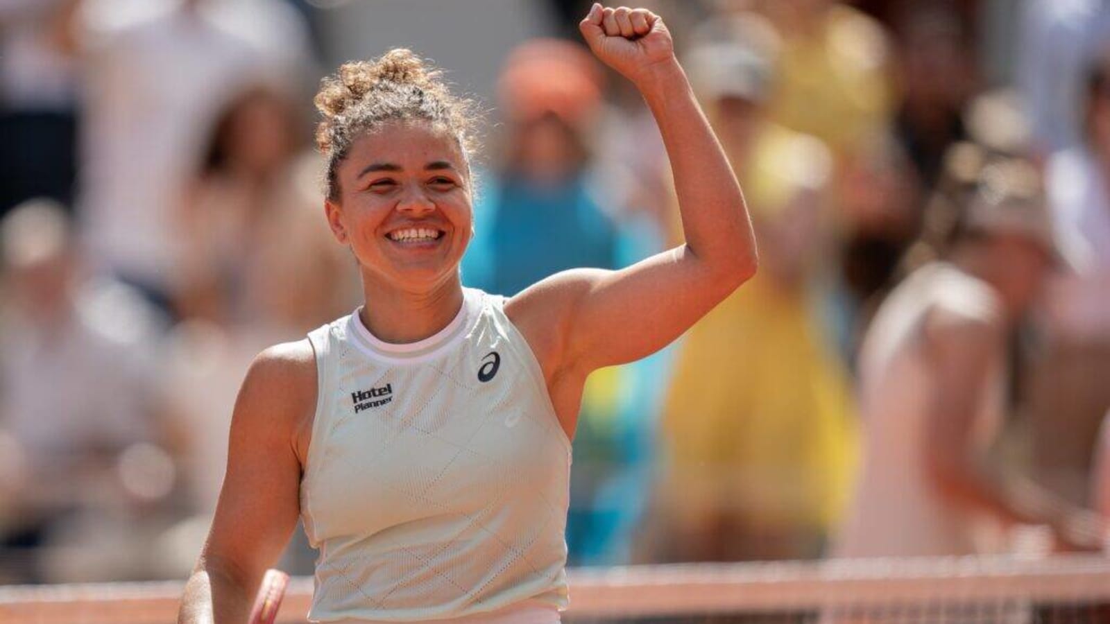 Wimbledon Women’s Semifinal Prediction: Jasmine Paolini vs Donna Vekic