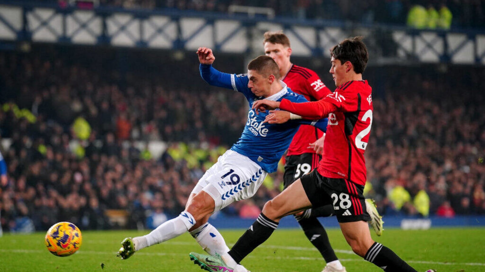 How to watch Manchester United vs Everton via free live stream: Premier League online, start time, preview, and TV channel