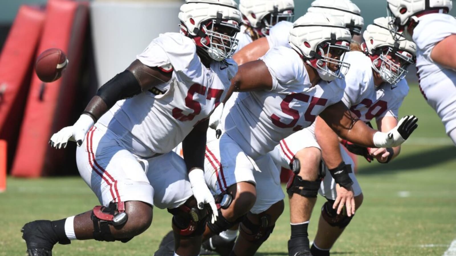 Huskers To Watch: Nebraska’s Offensive Line