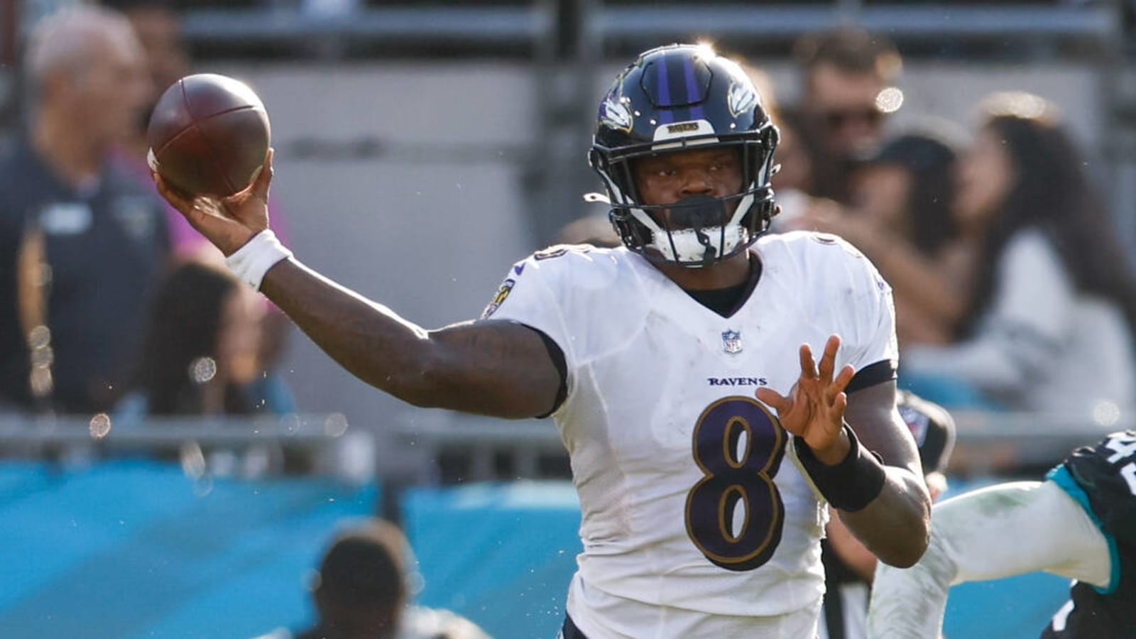 Sports finance expert hints Lamar Jackson should hire agent