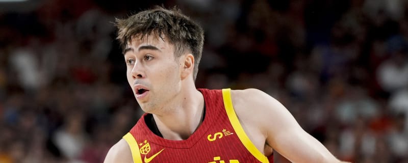 Spurs' second-round pick signs with Barcelona