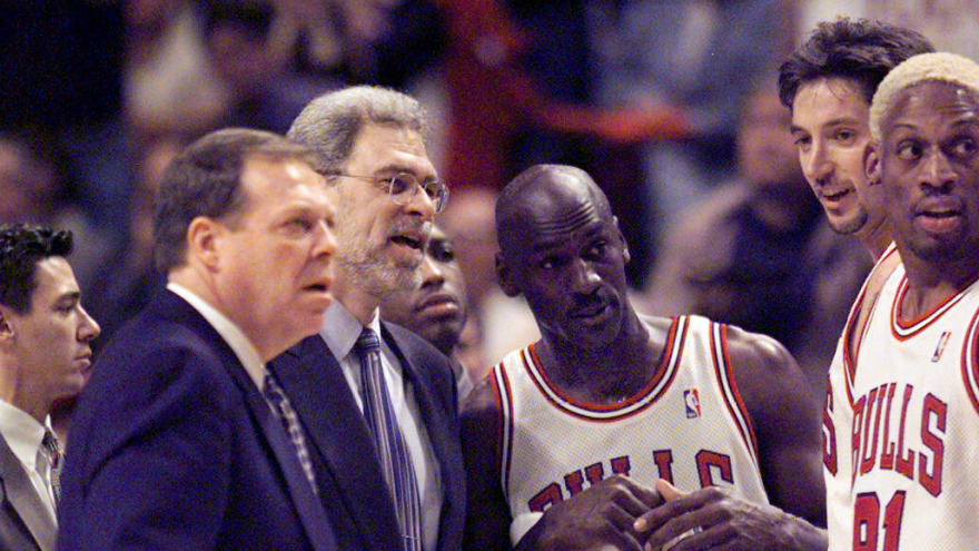 Toni Kukoc On How Phil Jackson Punished Power Forwards And Centers Who Shot 3-Pointers