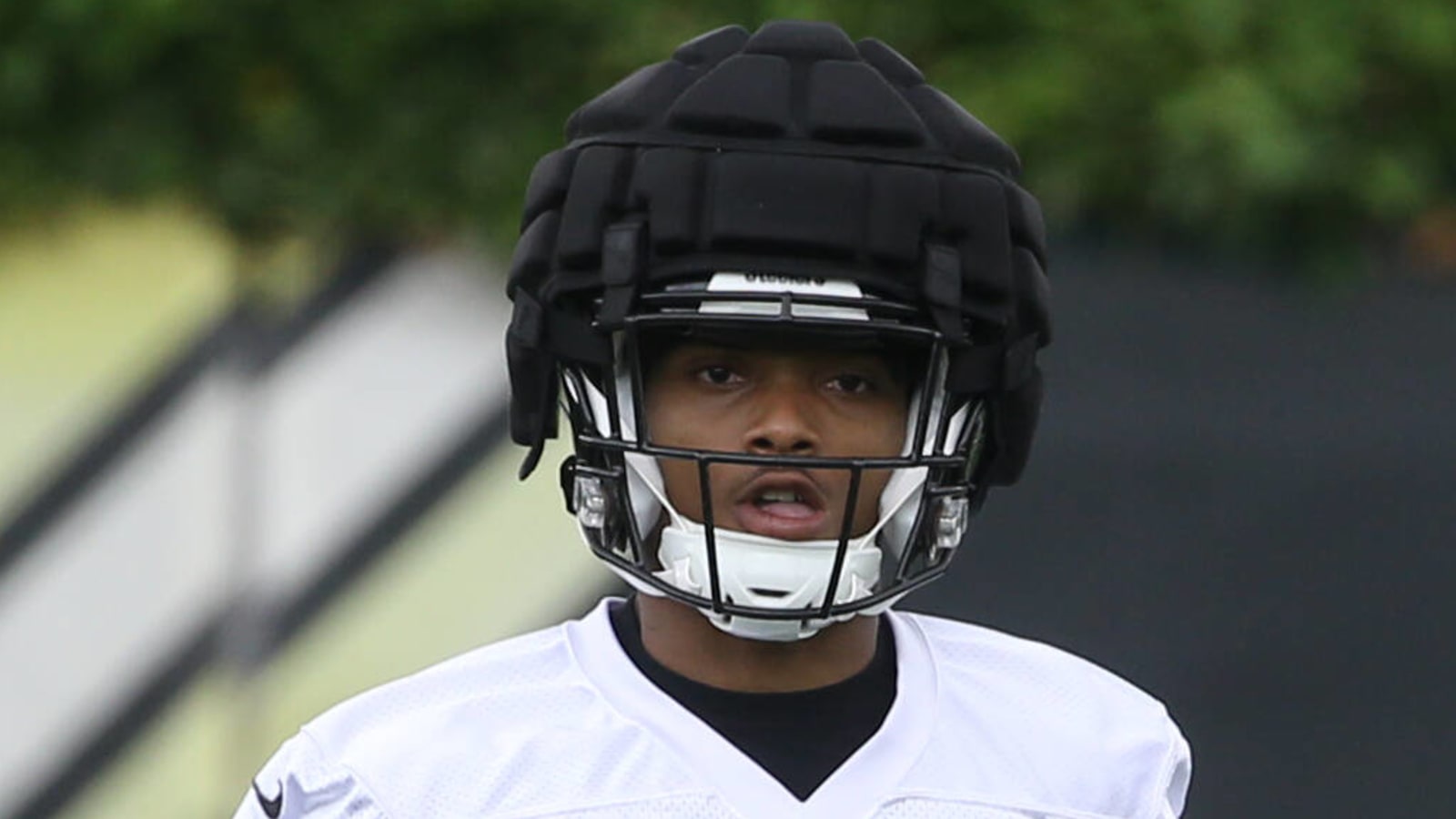 Steelers rookie Calvin Austin III not feeling pressure wearing JuJu Smith-Schuster's old number