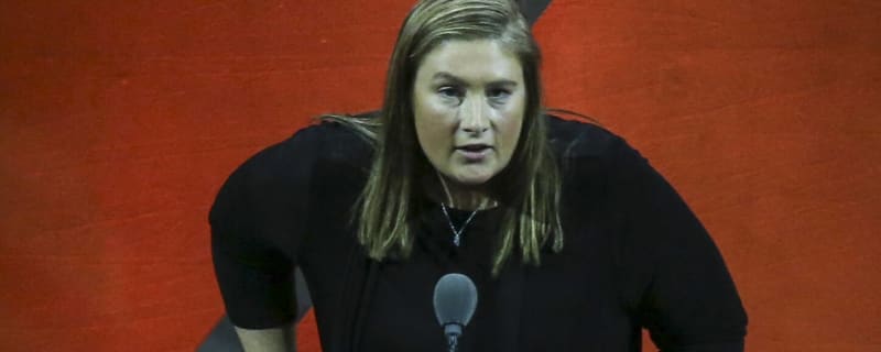 Hall of Famer steps down from Minnesota coaching job