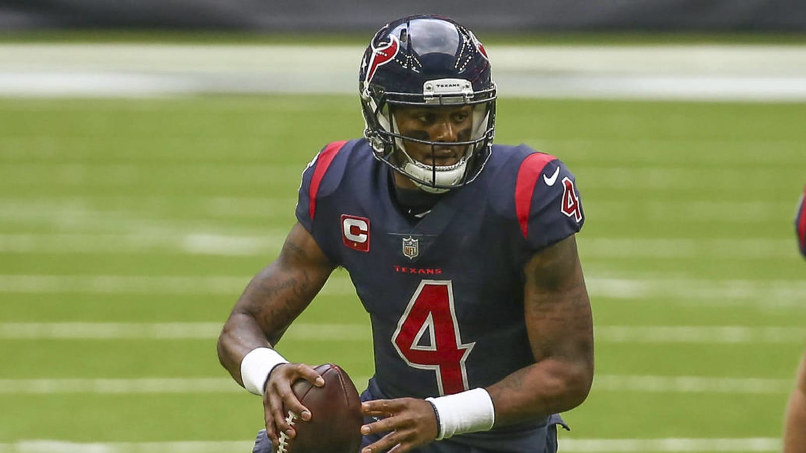 Report: Texans want six-piece package of players, picks for Deshaun Watson