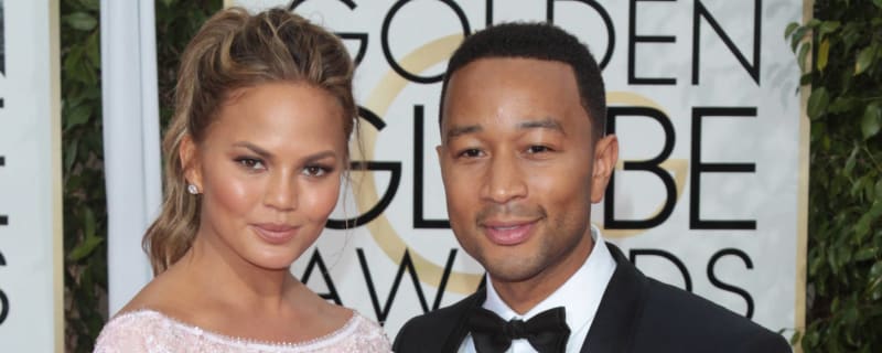 Chrissy Teigen playfully chides husband John Legend for Grammys acceptance speech
