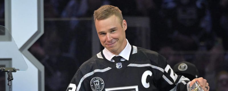 Kings to honor Dustin Brown and retire number 23 on February 11 - LA Kings  Insider