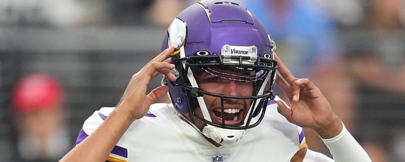 Vikings cut QBs Mannion, Mond as 2021 draft class is slashed