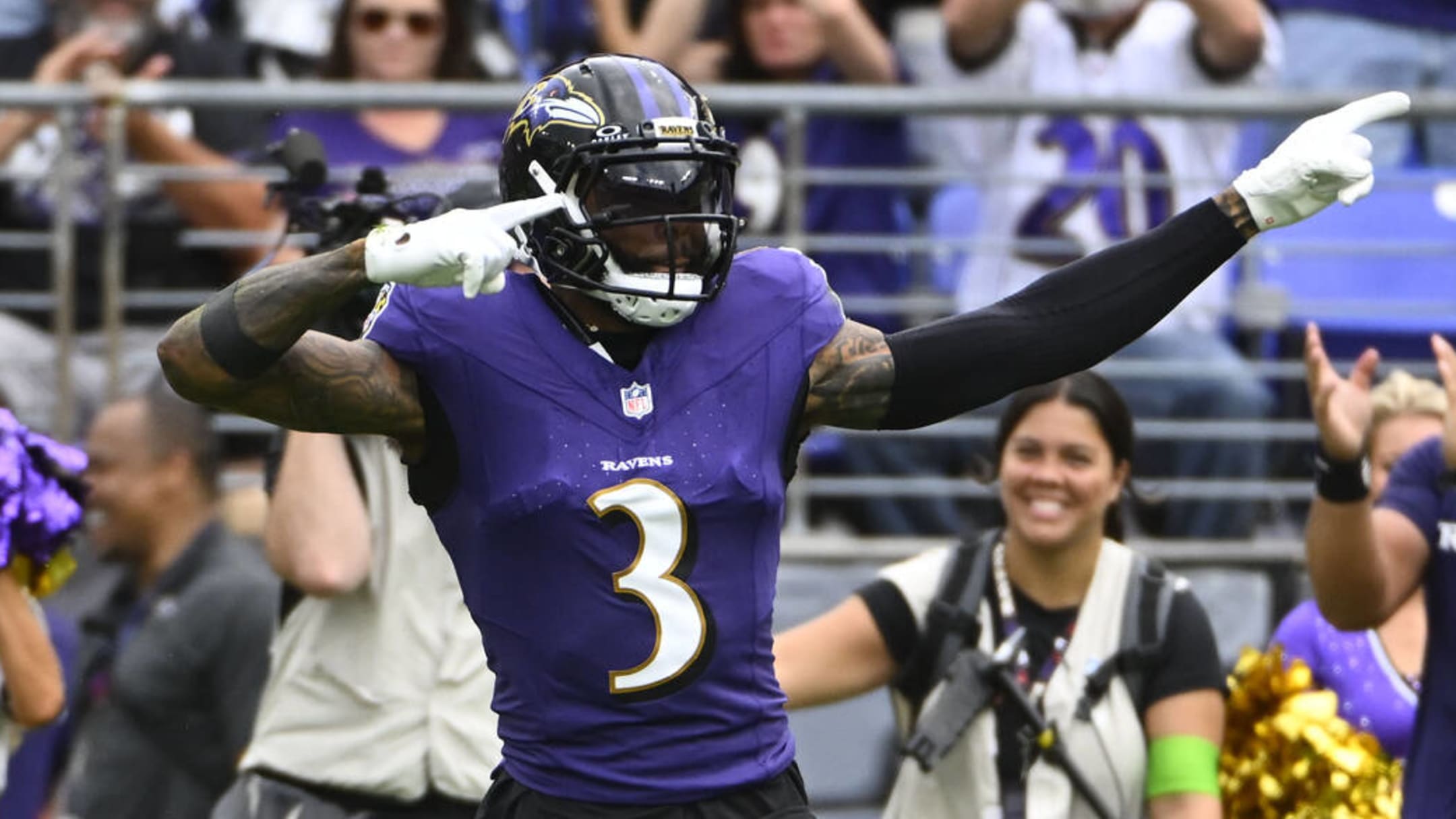 Watch: Beckham Jr. paid tribute to Lewis in Ravens debut