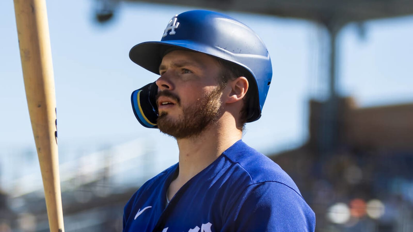 Dodger Gavin Lux fights back tears while discussing ACL tear - Los