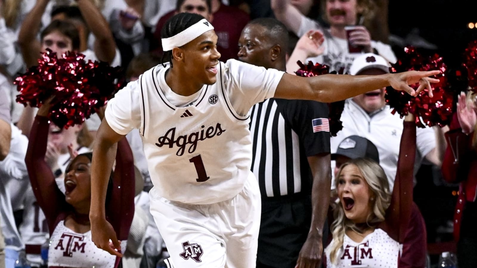 No. 10 Texas A&M stuns No. 17 Oklahoma with huge second-half comeback
