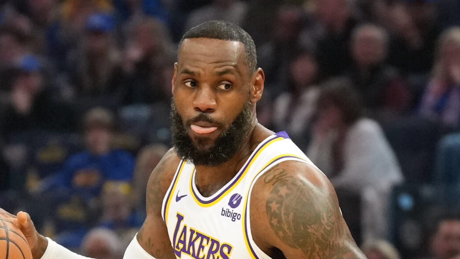 LeBron James gives blunt assessment of Lakers after loss to Hawks