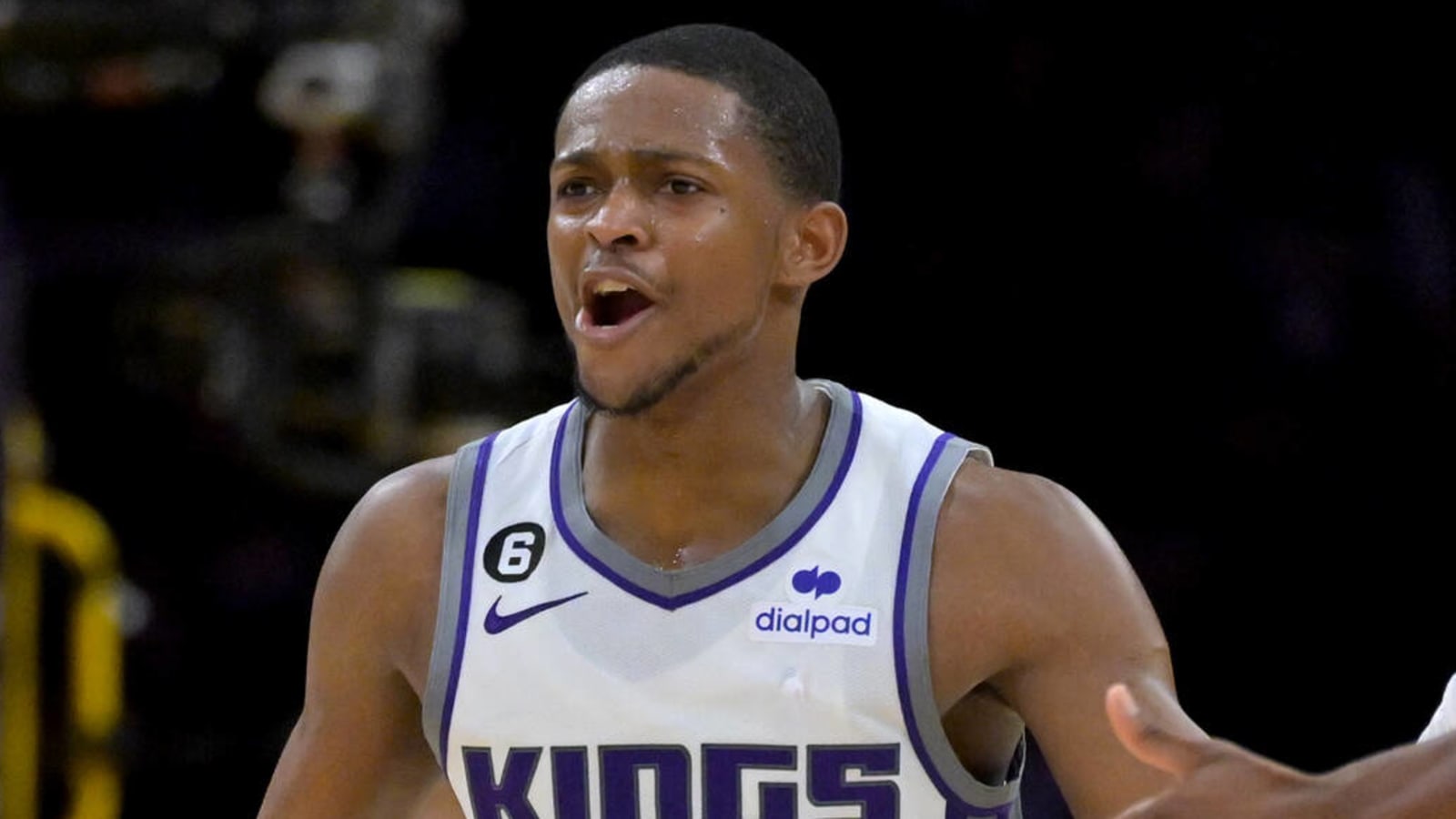 Report clarifies rumors about De'Aaron Fox's future Yardbarker