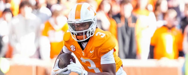 Experienced Tennessee Vols WR reportedly plans to enter NCAA transfer portal