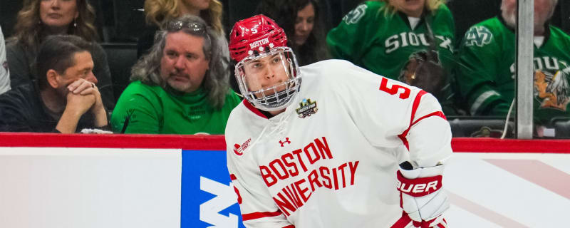Tom Willander collects another assist as Canucks prospects take on Day 2 at the 2025 World Juniors
