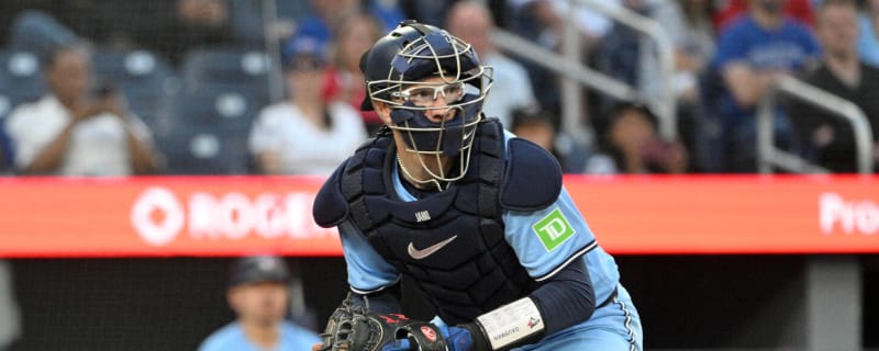 Red Sox land veteran hitter in trade with division rival