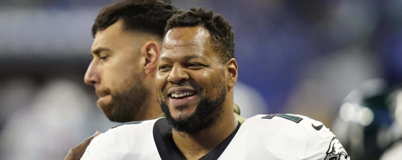 Eagles DT Ndamukong Suh still really doesn't like the Packers