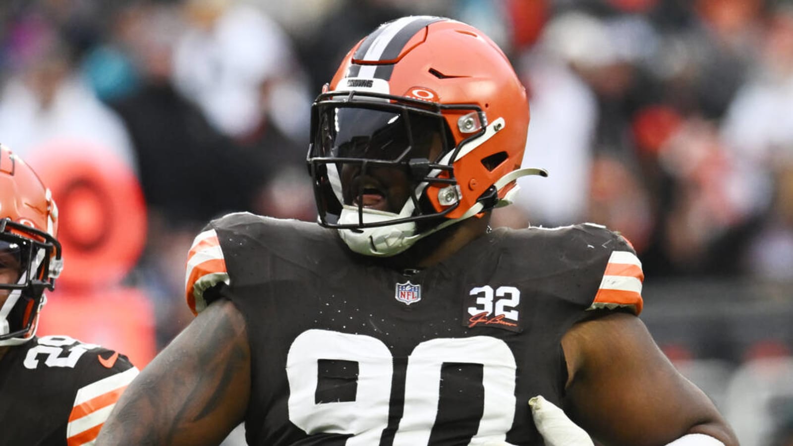 Browns place key defensive lineman on IR