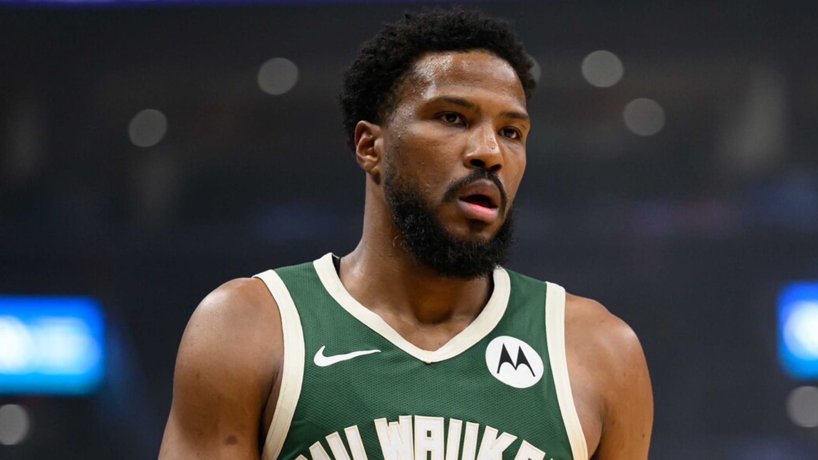 Recent Three-Point Contest participant signing with Pistons