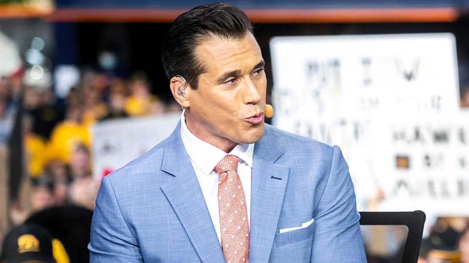 Former NND star Brady Quinn blasts Brian Kelly for LSU move