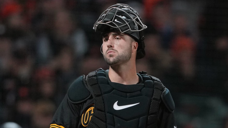 Joey Bart, Martín Pérez Leave Pirates’ Game With Injuries