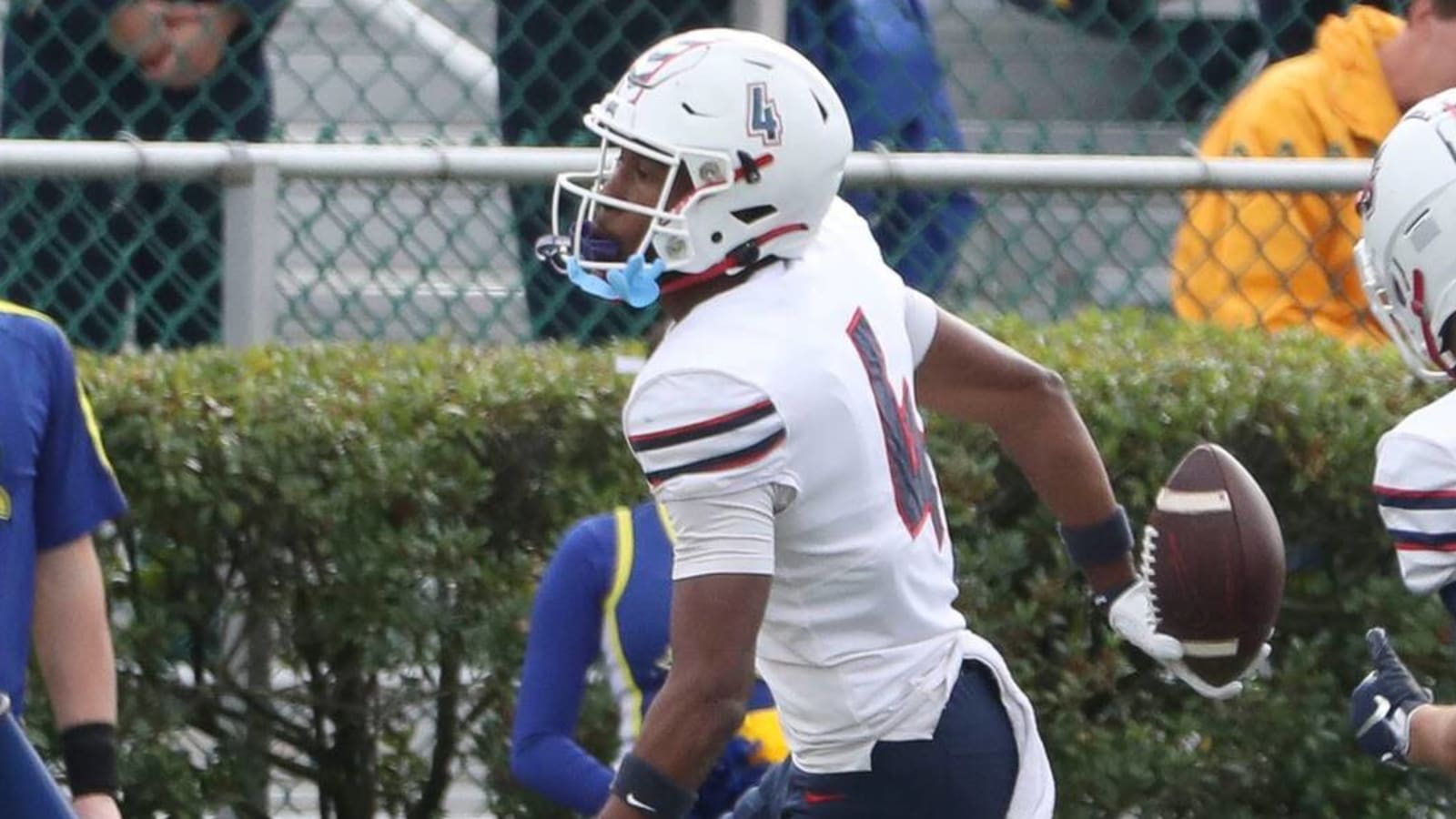 Steelers Invite Duquesne WR D.J. Powell to Rookie Minicamp