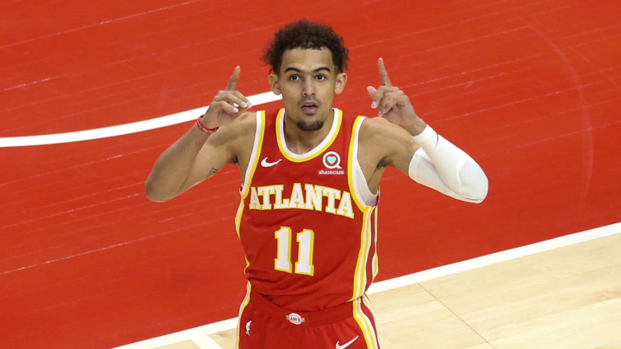 New York Knicks Clap Back at Trae Young's Shoes - Sports Illustrated  FanNation Kicks News, Analysis and More