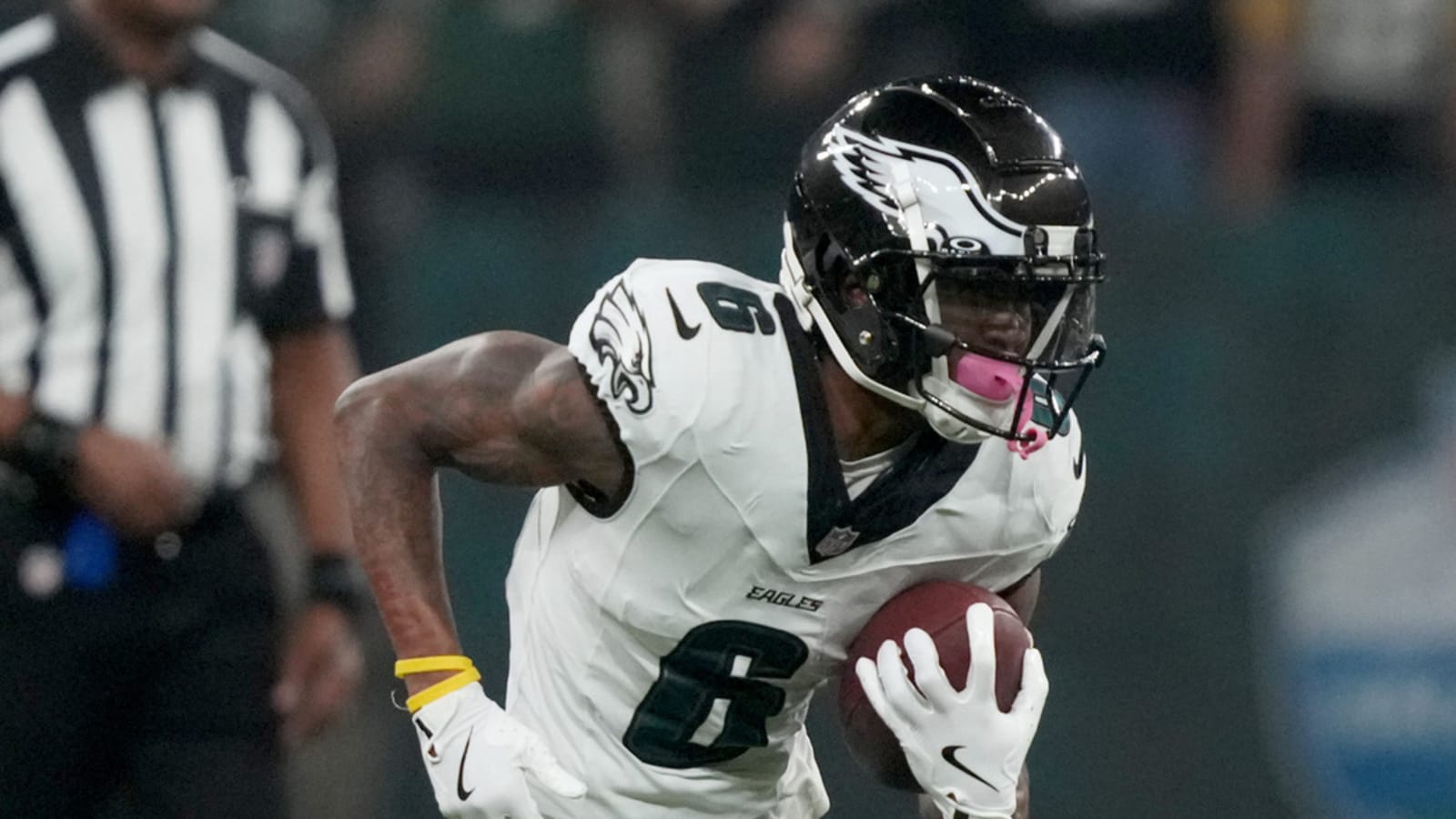 Slot Numbers Spiking For Eagles' DeVonta Smith