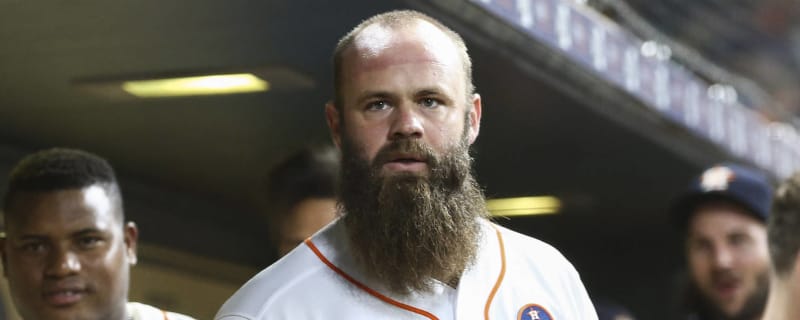 Astros: Evan Gattis pokes fun with the lockout on Twitter