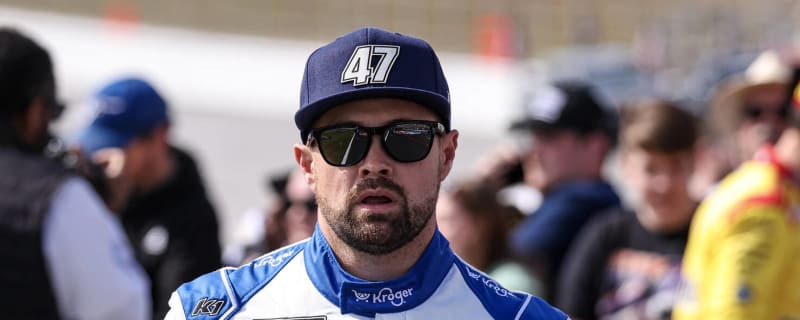 Ricky Stenhouse Jr. hit with record fine for All-Star Race scrap