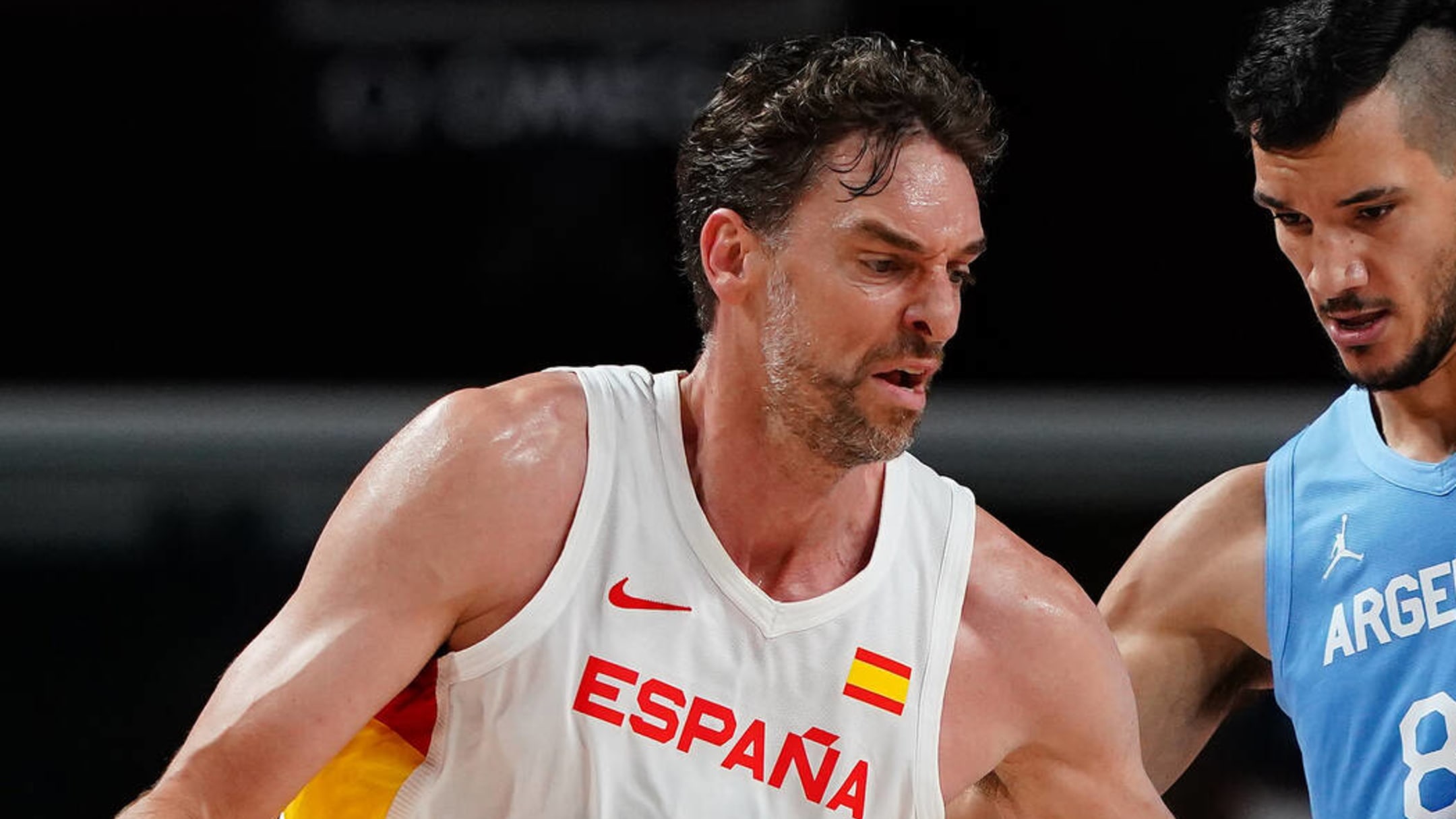 Pau Gasol's no.16 retired at Los Angeles Lakers