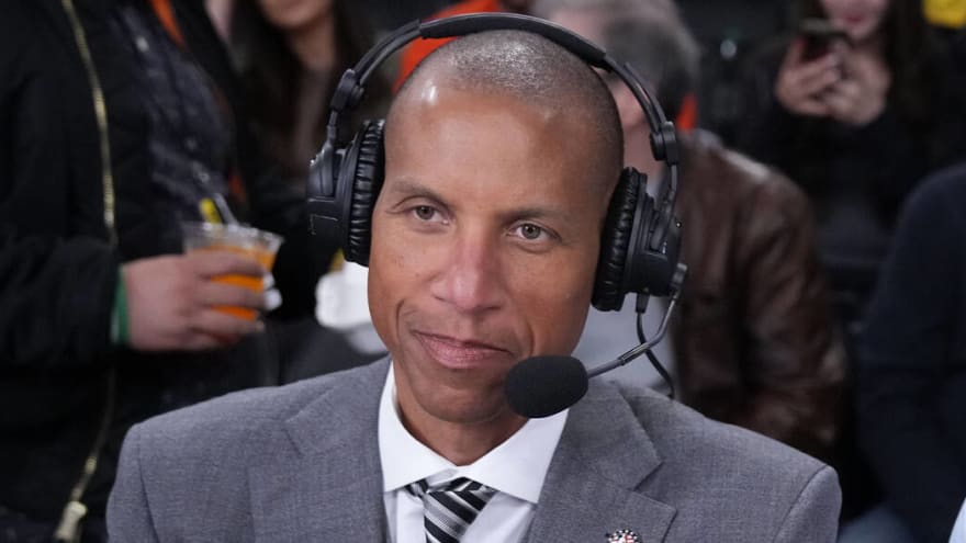 Reggie Miller rips into refs for missed call in Wolves-Nuggets