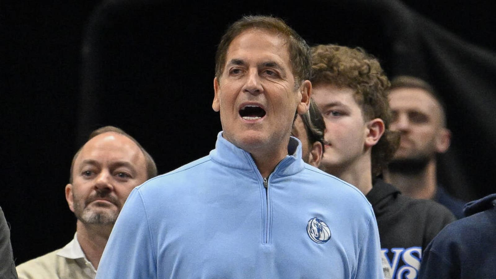 Mark Cuban has incredible $35M gesture for Mavs employees
