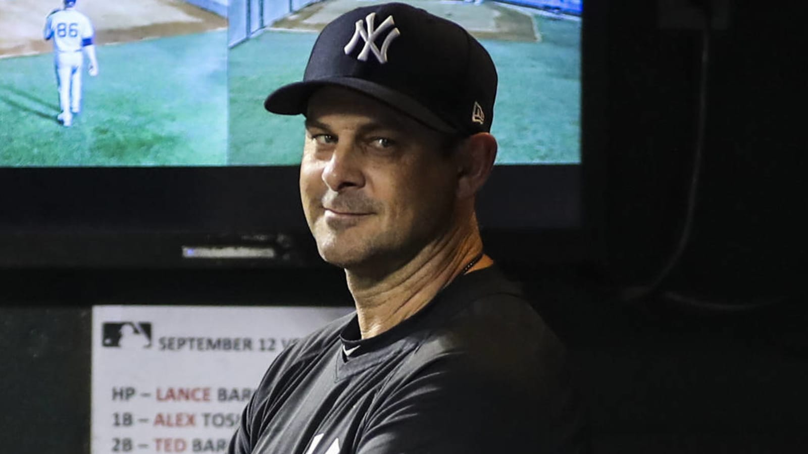 Yankees manager Aaron Boone signs three-year extension