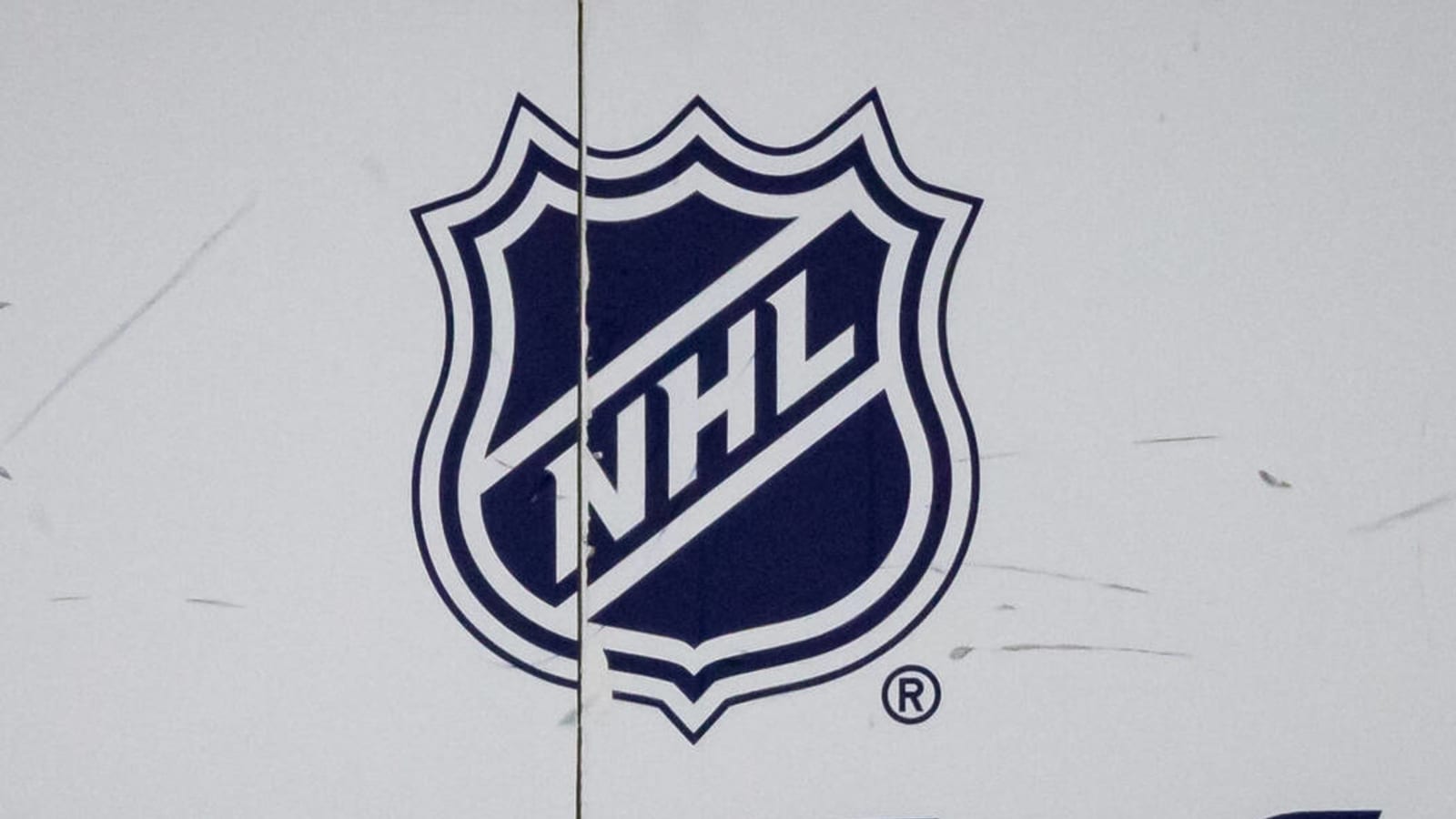 Fanatics to become official on-ice uniform partner of NHL in 2024-25