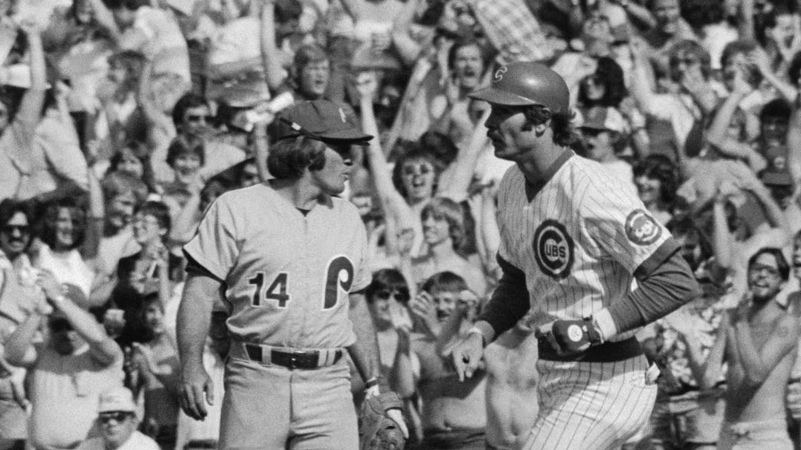 May 17 in sports history: An epic game at 'friendly confines'