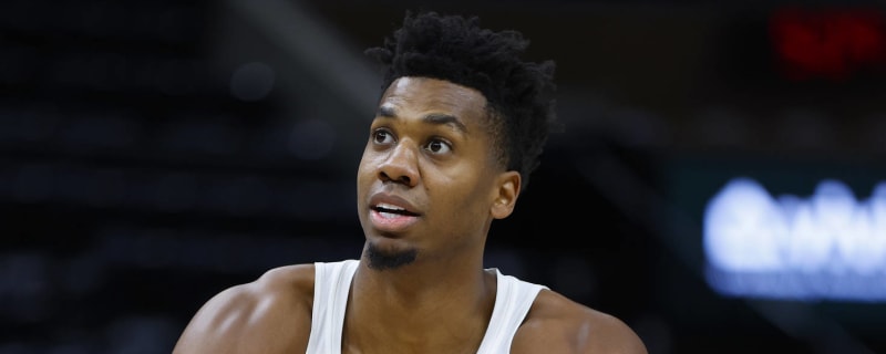 Hassan Whiteside Loses His Mind After Foul Call