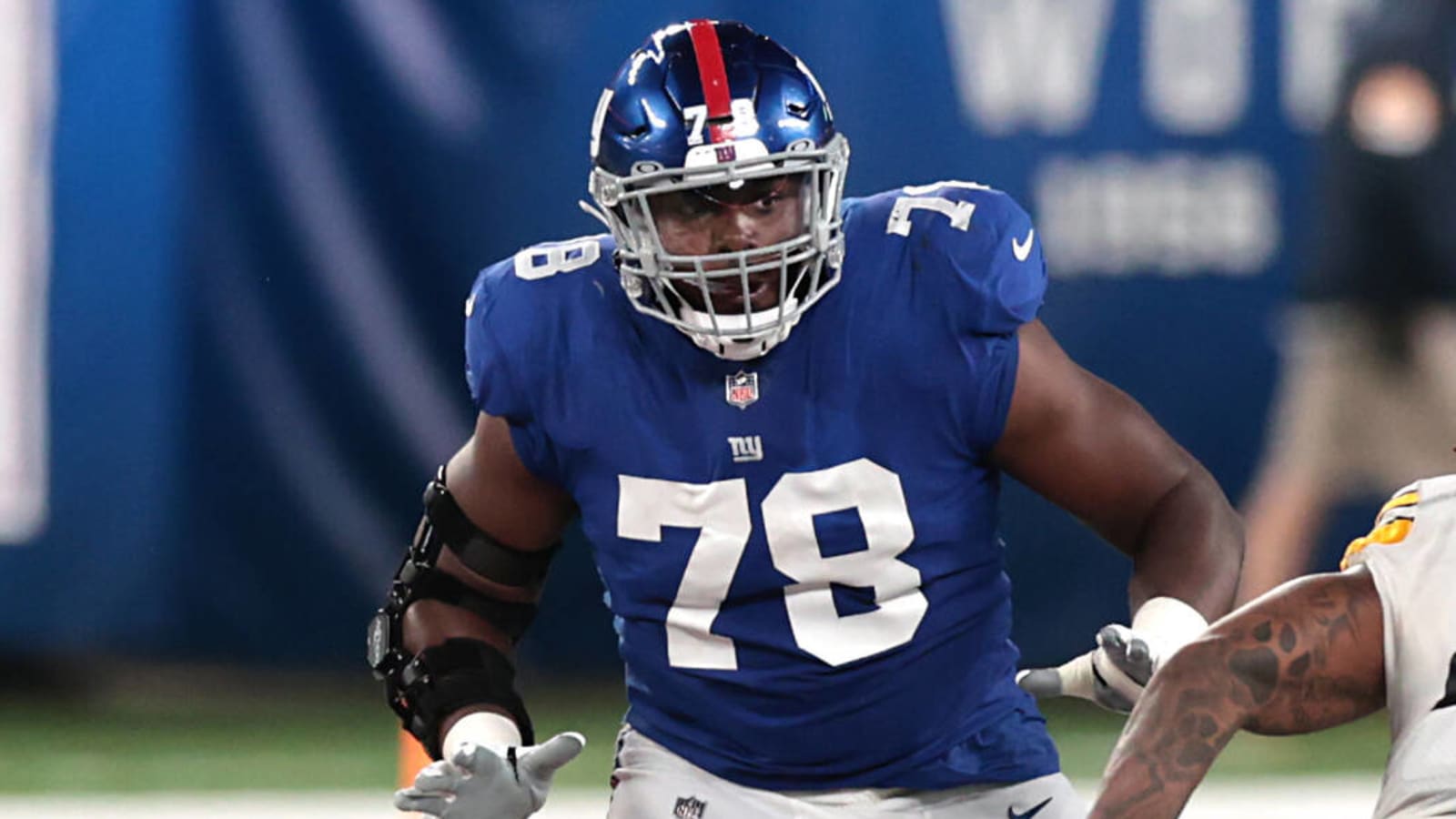 Giants extend All-Pro LT Andrew Thomas