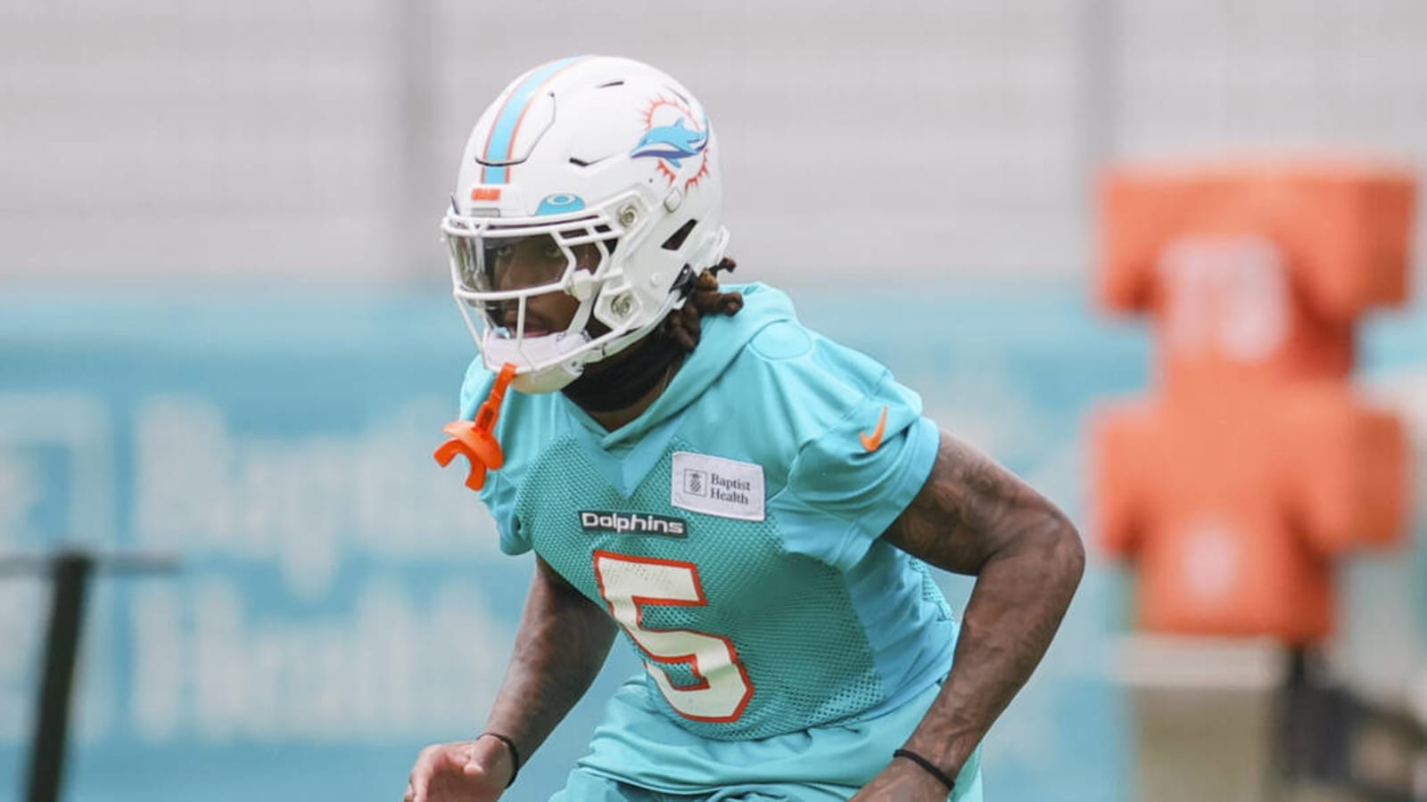 Dolphins CB Jalen Ramsey to undergo knee surgery