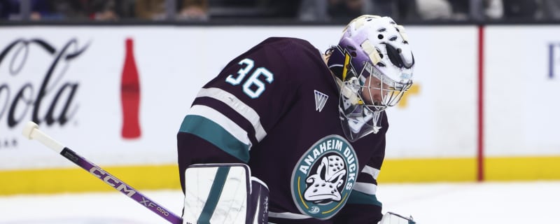 Ducks' Gibson to miss start of season after appendectomy surgery