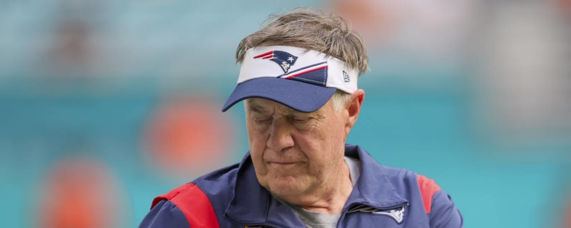 Analyst calls Bill Belichick quarterback decision 'bizarre'