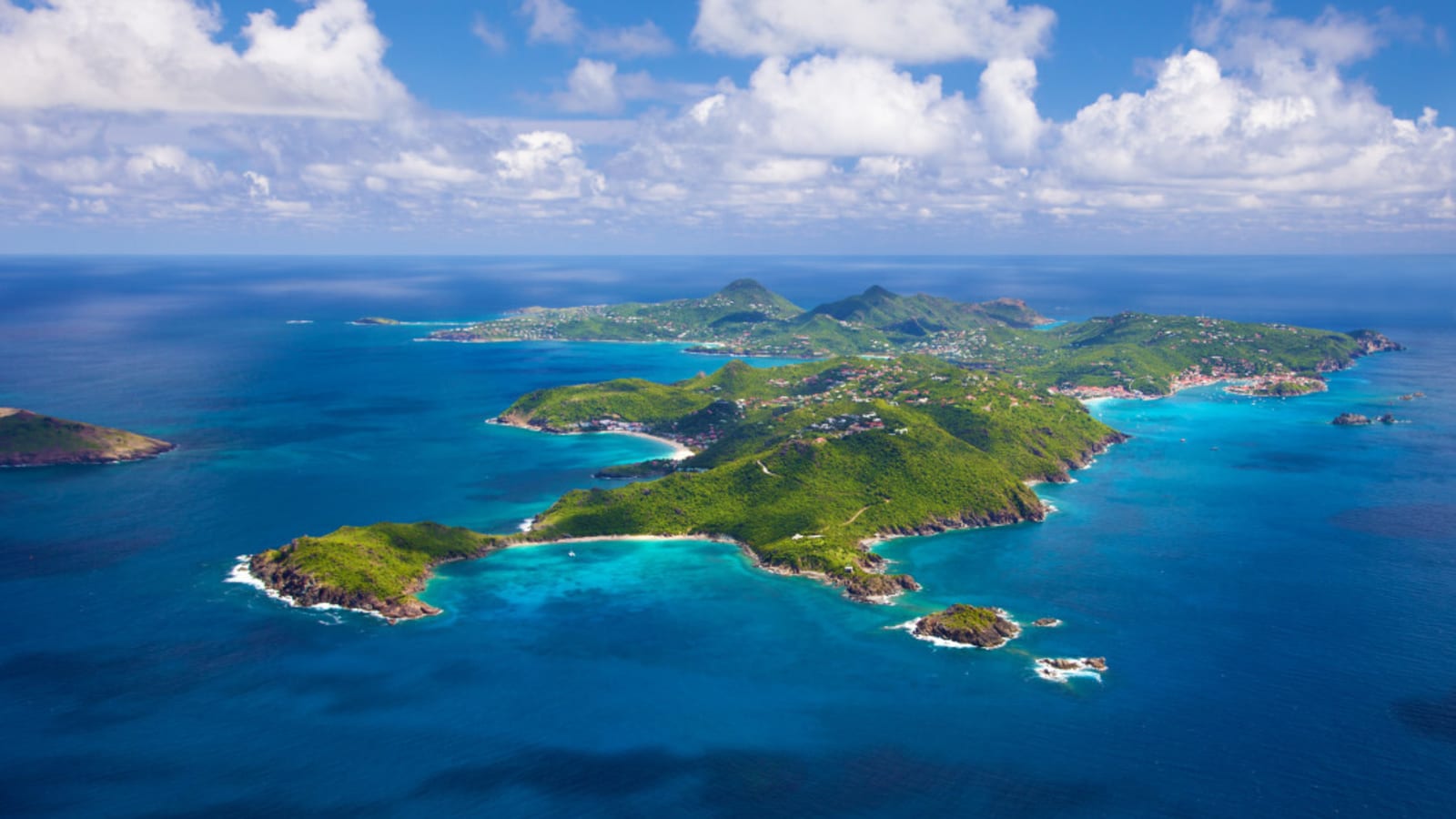 The Caribbean’s Craziest Landing Strip