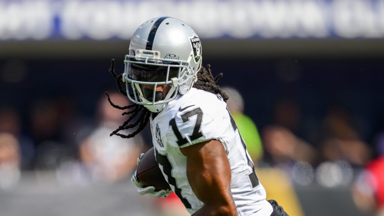 Davante Adams trade ends latest push by AFC West teams to stop Chiefs' dominance