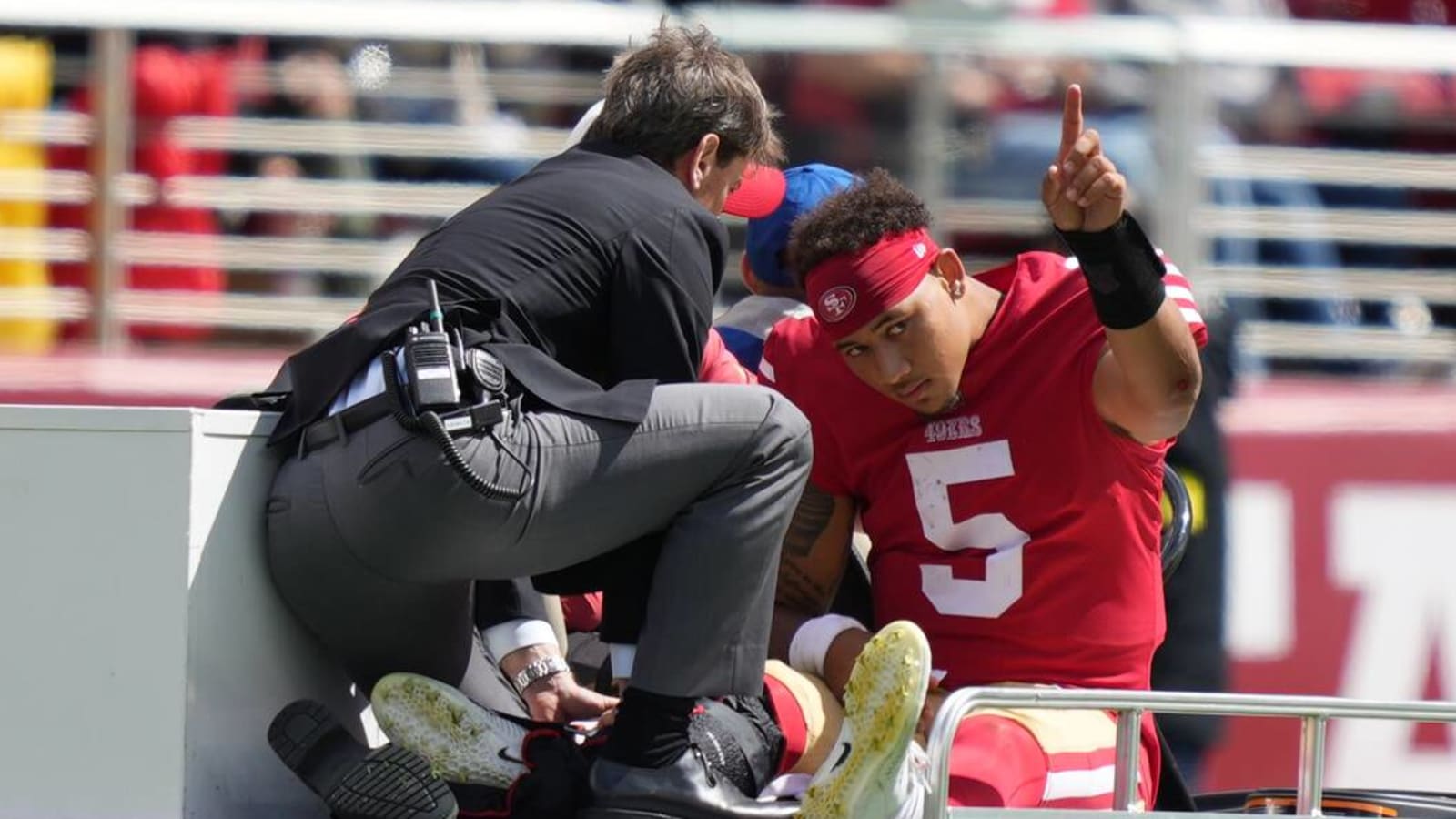 San Francisco 49ers QB Trey Lance Breaks Ankle, Set for Season-Ending  Surgery 